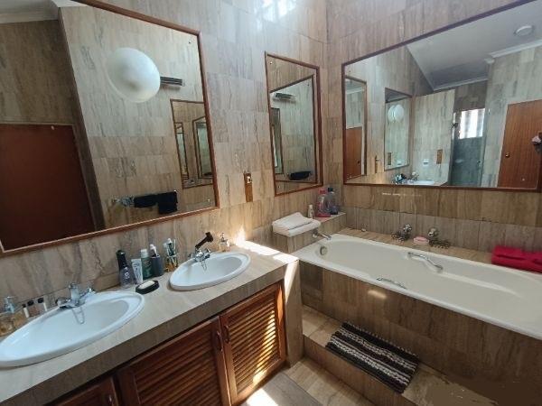 3 Bedroom Property for Sale in Brooklyn Gauteng
