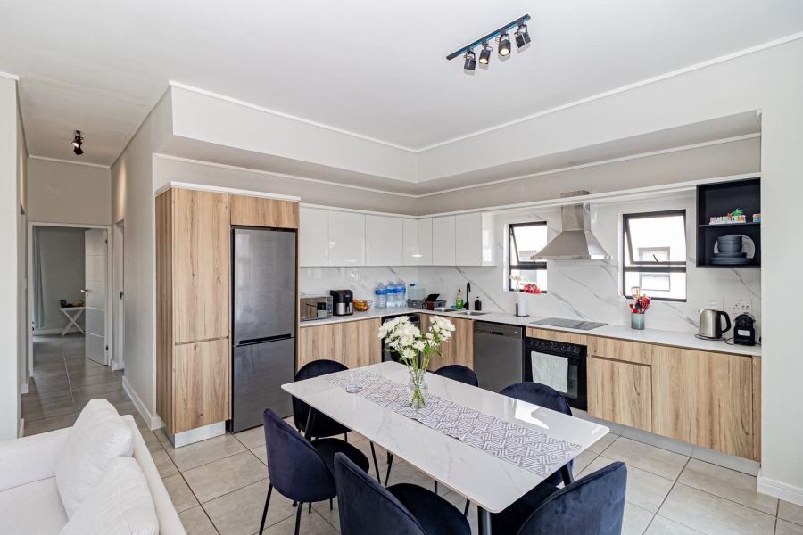 2 Bedroom Property for Sale in Waterfall Gauteng