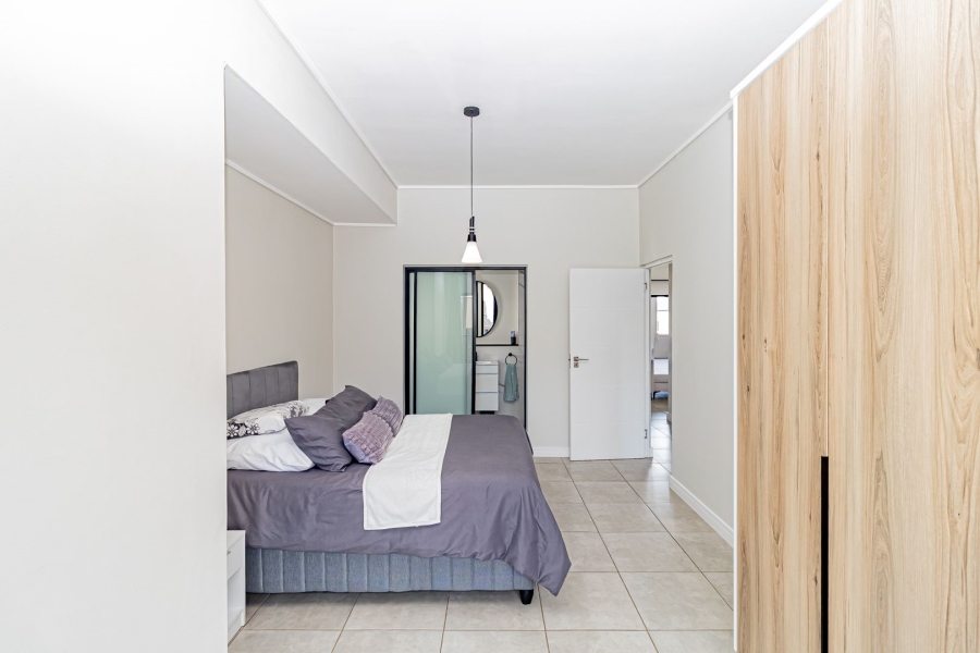 2 Bedroom Property for Sale in Waterfall Gauteng