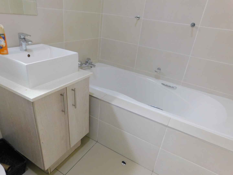 2 Bedroom Property for Sale in Bryanston Gauteng