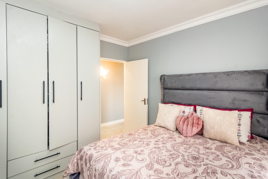 3 Bedroom Property for Sale in Wildtuinpark Gauteng