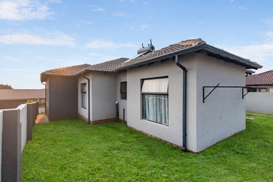 3 Bedroom Property for Sale in Wildtuinpark Gauteng