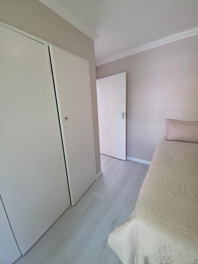 To Let 2 Bedroom Property for Rent in Morningside Gauteng