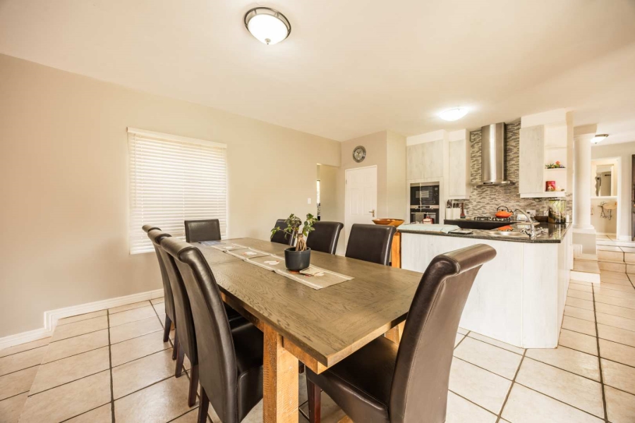 3 Bedroom Property for Sale in Wapadrand Gauteng