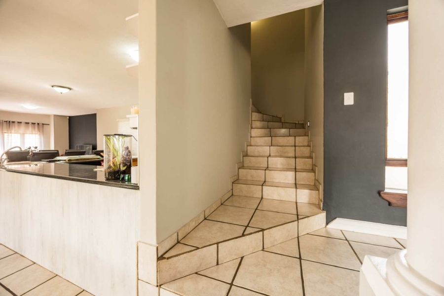 3 Bedroom Property for Sale in Wapadrand Gauteng