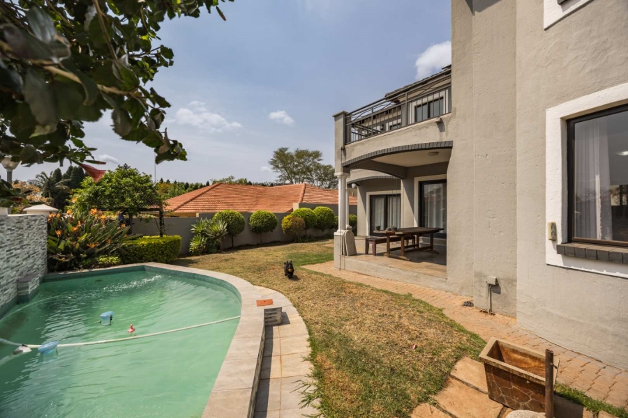3 Bedroom Property for Sale in Wapadrand Gauteng