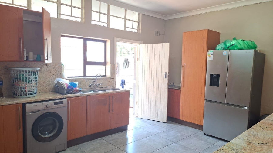 4 Bedroom Property for Sale in Sydenham Gauteng