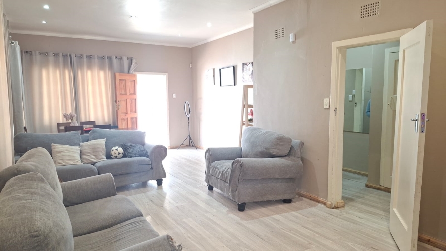 4 Bedroom Property for Sale in Sydenham Gauteng