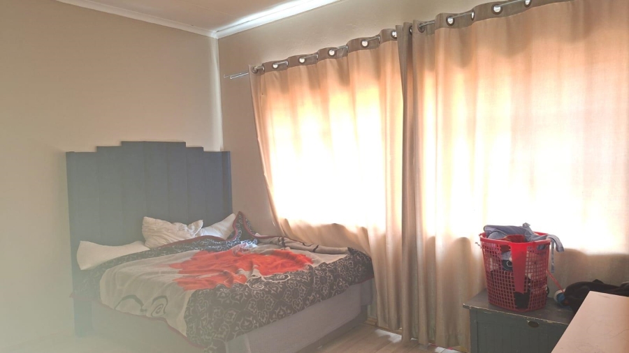 4 Bedroom Property for Sale in Sydenham Gauteng