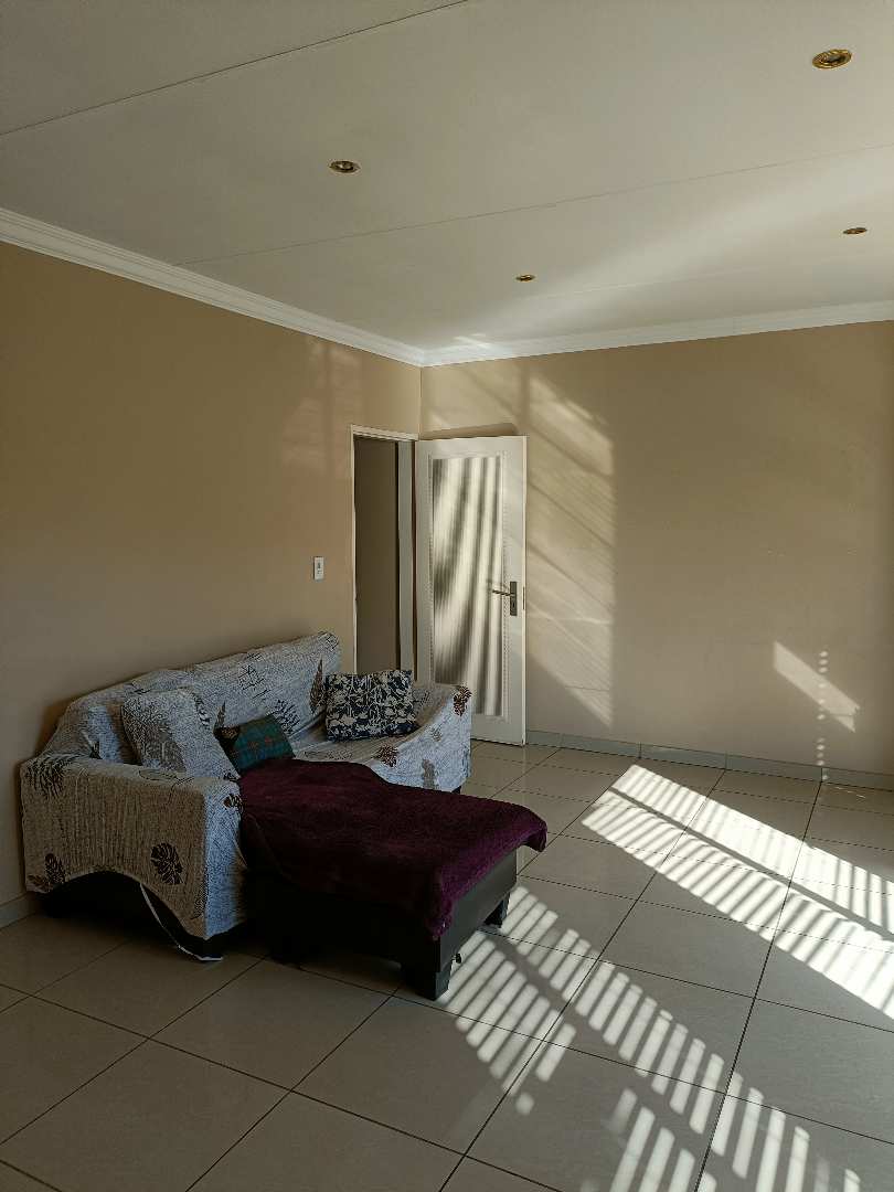 To Let 3 Bedroom Property for Rent in Montana Gauteng