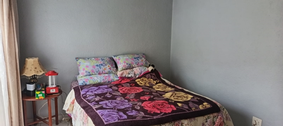4 Bedroom Property for Sale in Crystal Park Gauteng