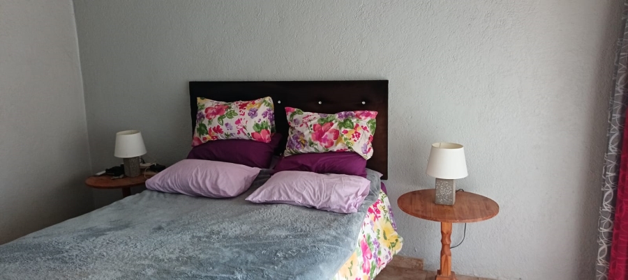 4 Bedroom Property for Sale in Crystal Park Gauteng