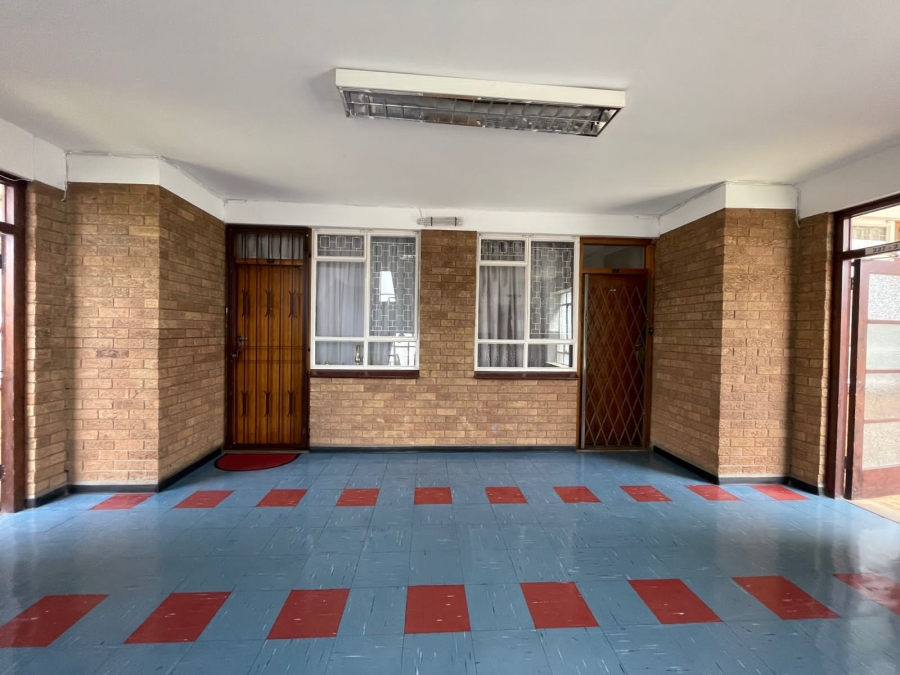 To Let 2 Bedroom Property for Rent in Florida Park Gauteng