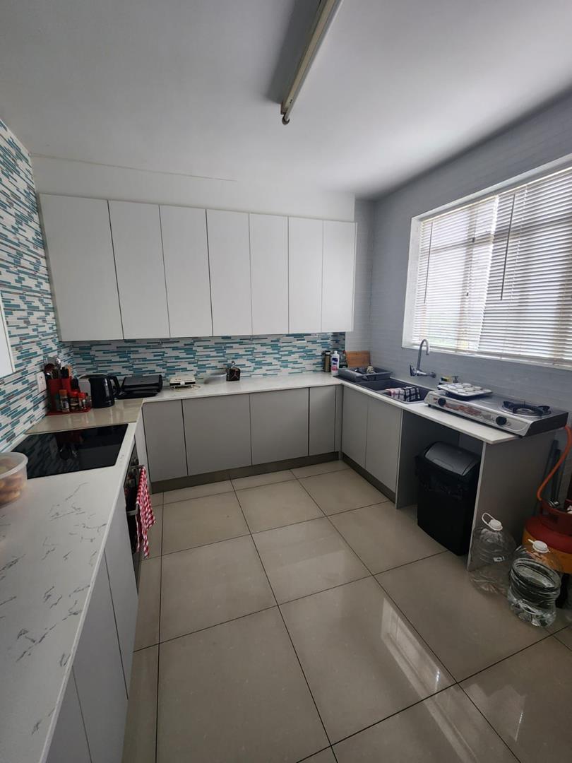 To Let 2 Bedroom Property for Rent in Florida Park Gauteng