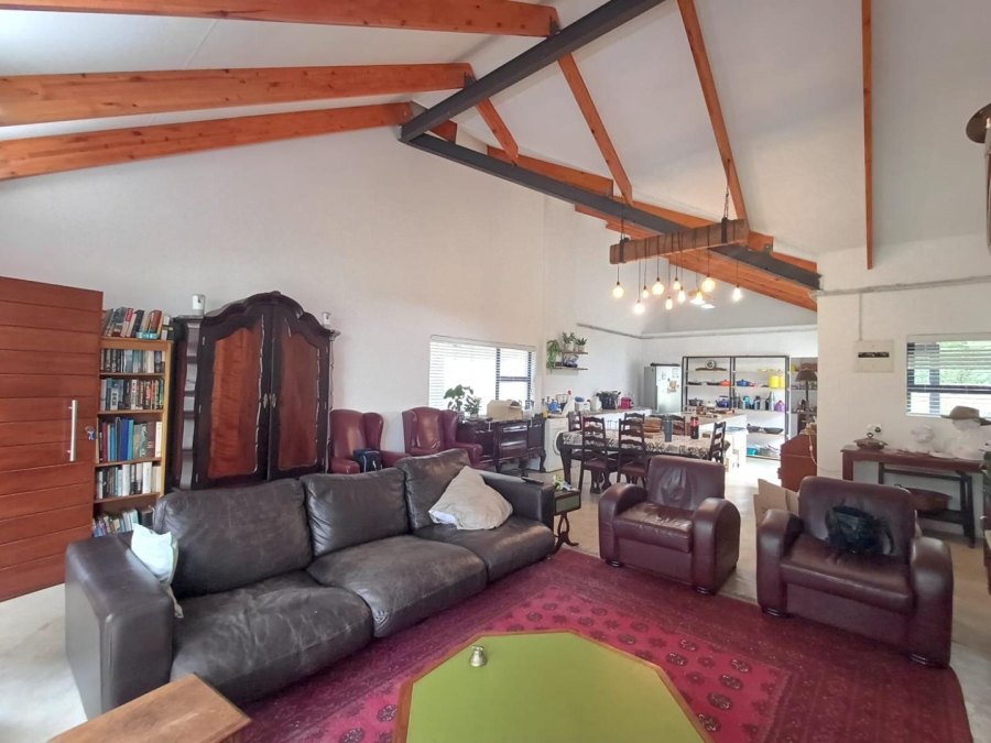 To Let 3 Bedroom Property for Rent in Robindale Gauteng