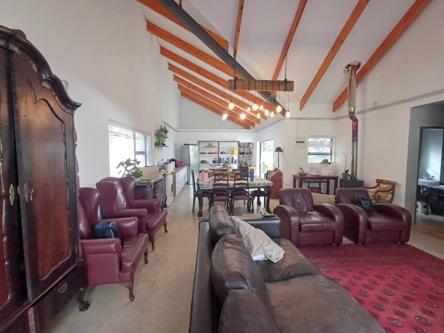 To Let 3 Bedroom Property for Rent in Robindale Gauteng