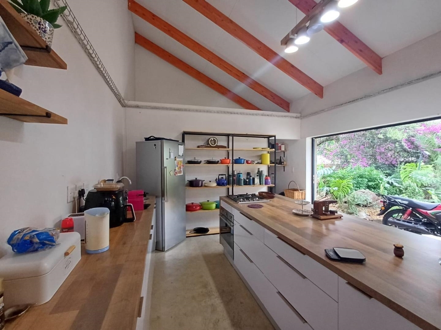 To Let 3 Bedroom Property for Rent in Robindale Gauteng