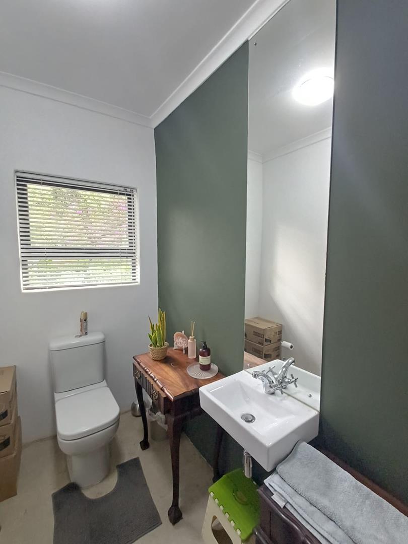 To Let 3 Bedroom Property for Rent in Robindale Gauteng