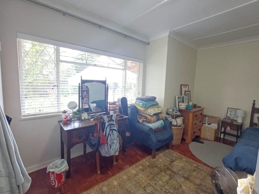 To Let 3 Bedroom Property for Rent in Robindale Gauteng