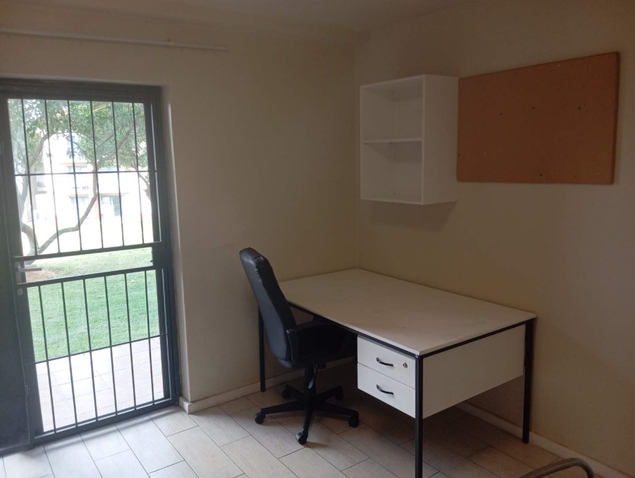 1 Bedroom Property for Sale in Ruimsig Gauteng