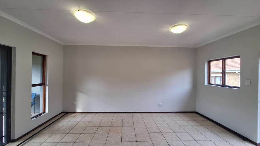 To Let 2 Bedroom Property for Rent in Randpark Ridge Gauteng