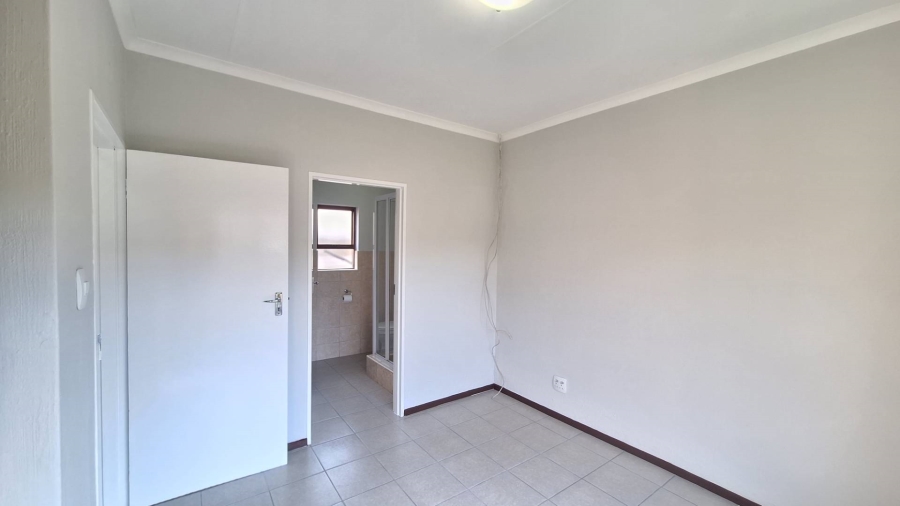 To Let 2 Bedroom Property for Rent in Randpark Ridge Gauteng