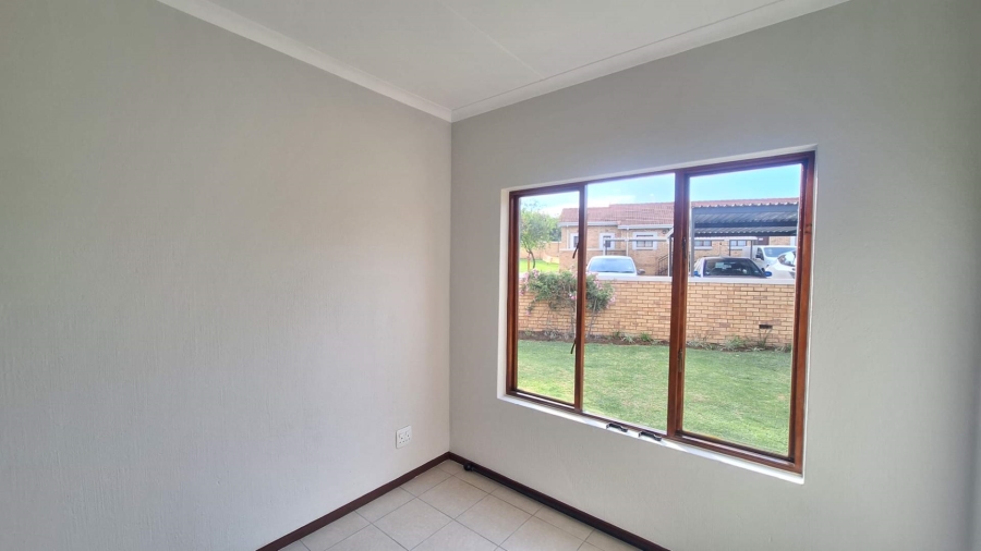 To Let 2 Bedroom Property for Rent in Randpark Ridge Gauteng