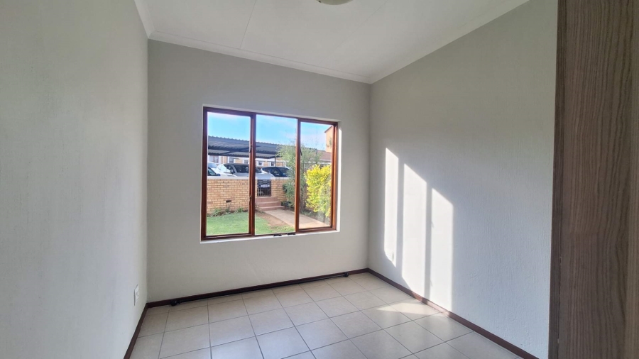 To Let 2 Bedroom Property for Rent in Randpark Ridge Gauteng