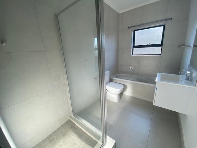 3 Bedroom Property for Sale in Beverley Gauteng