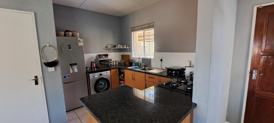2 Bedroom Property for Sale in Zandspruit Gauteng