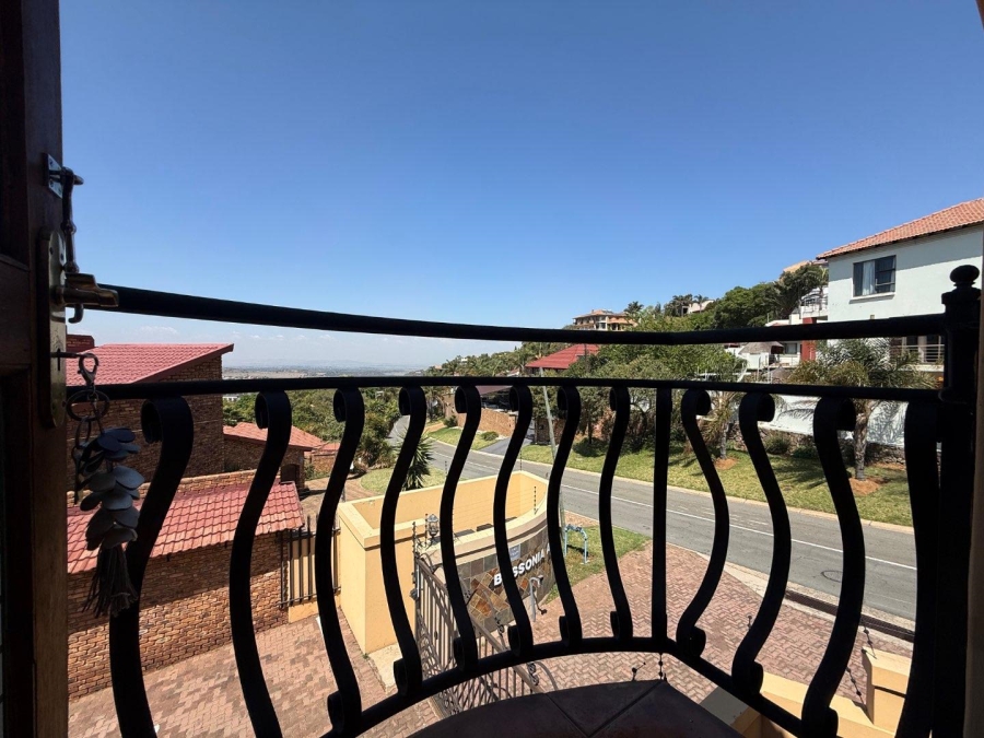 2 Bedroom Property for Sale in Bassonia Gauteng