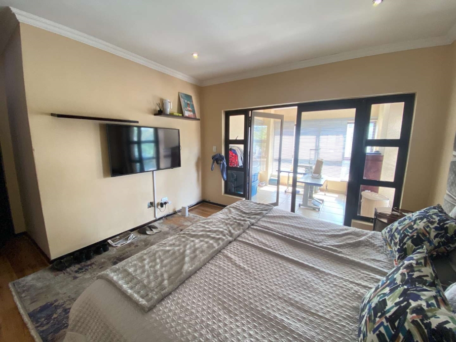 3 Bedroom Property for Sale in Mulbarton Gauteng