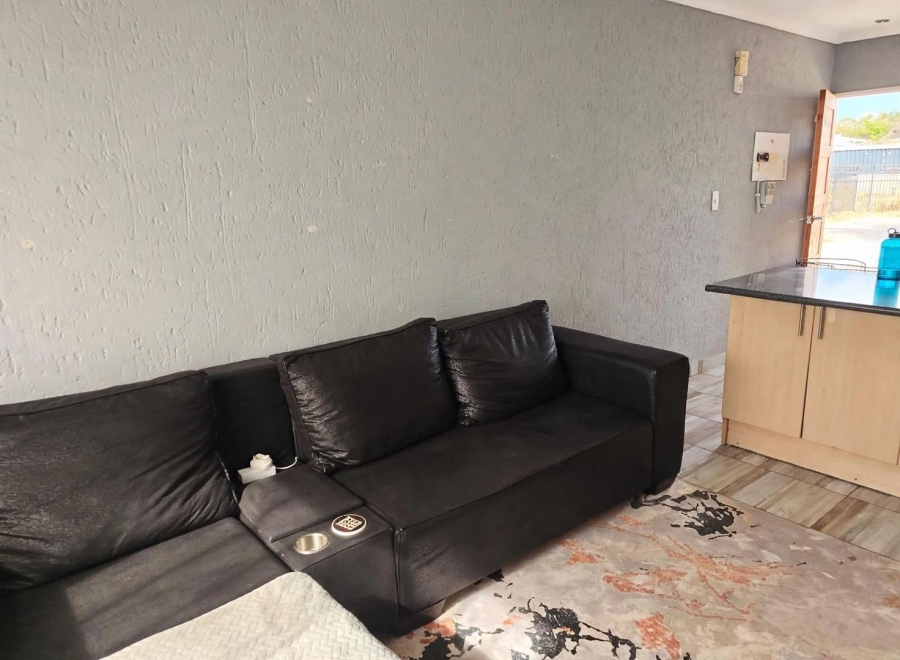 2 Bedroom Property for Sale in Suideroord Gauteng