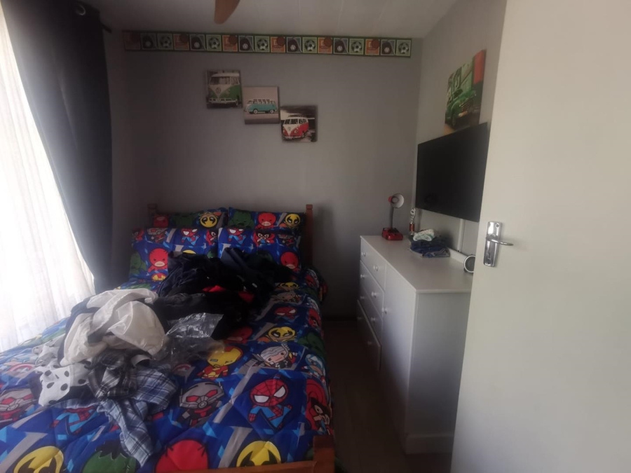 To Let 2 Bedroom Property for Rent in South Crest Gauteng