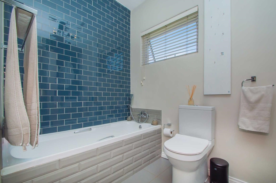 3 Bedroom Property for Sale in Douglasdale Gauteng
