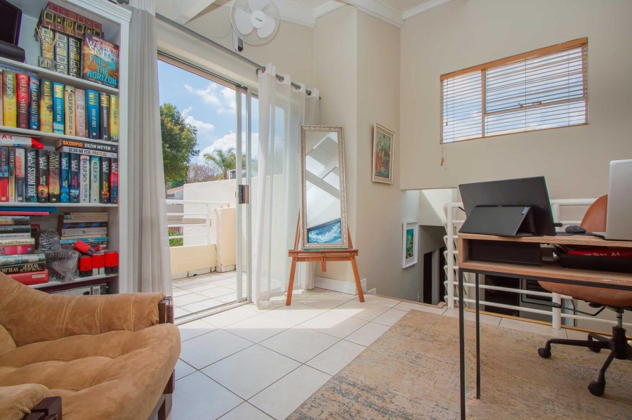 3 Bedroom Property for Sale in Douglasdale Gauteng