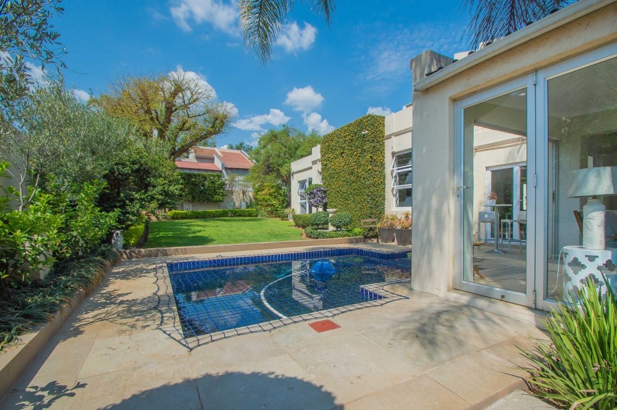 3 Bedroom Property for Sale in Douglasdale Gauteng