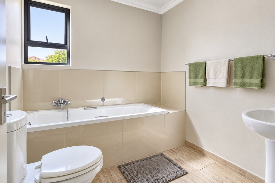 3 Bedroom Property for Sale in Doornpoort Gauteng