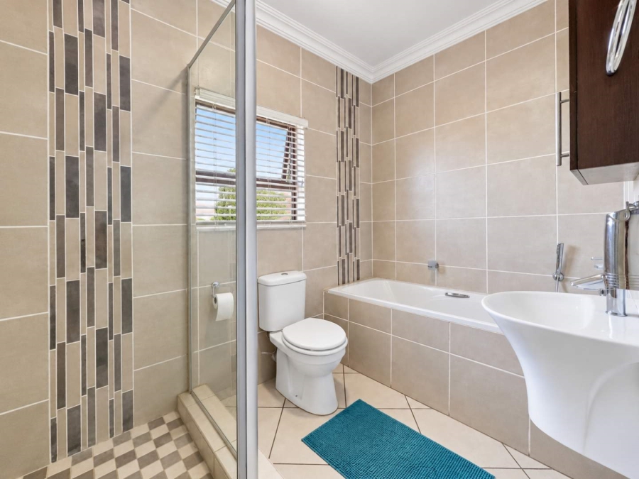 3 Bedroom Property for Sale in Annlin Gauteng