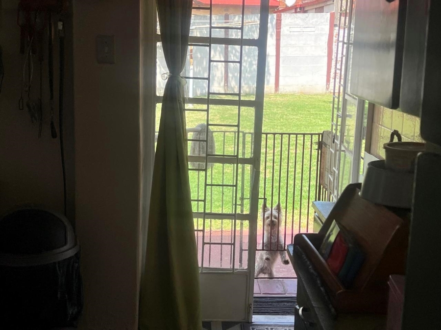 2 Bedroom Property for Sale in South Hills Gauteng