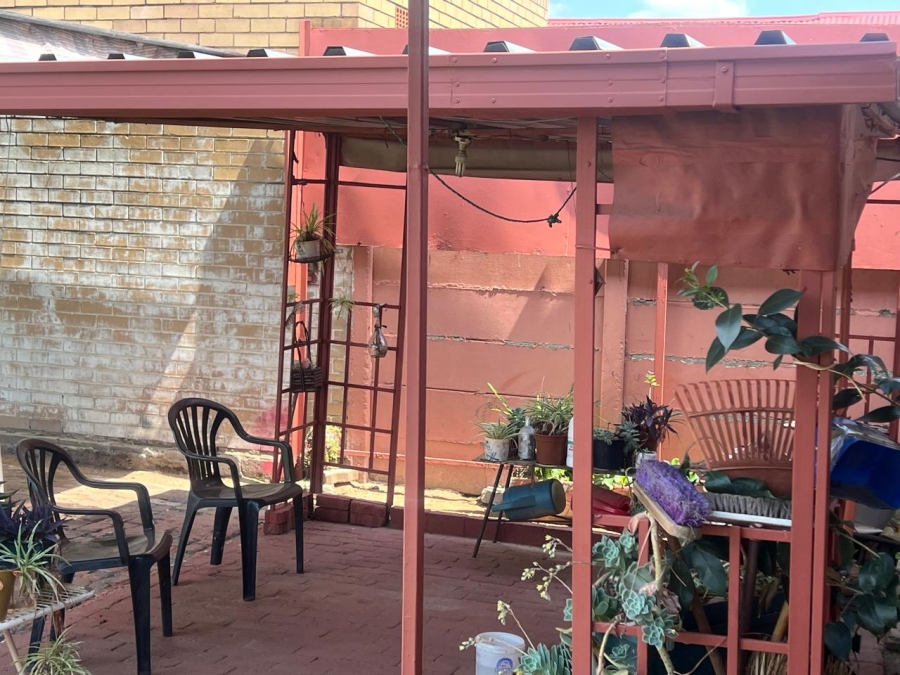 2 Bedroom Property for Sale in South Hills Gauteng