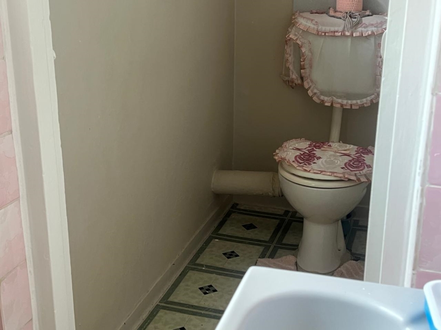 2 Bedroom Property for Sale in South Hills Gauteng