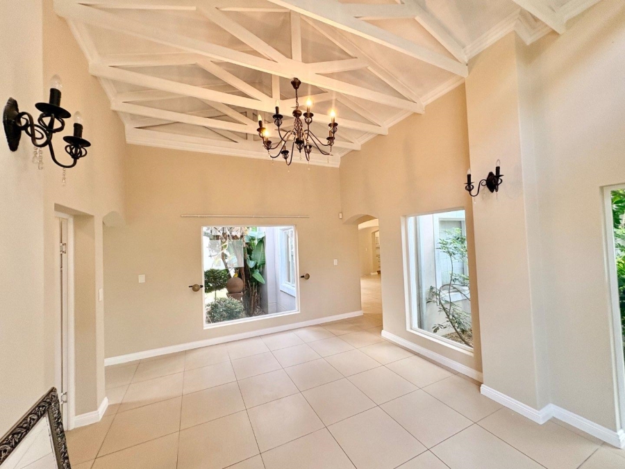 5 Bedroom Property for Sale in Dainfern Valley Gauteng