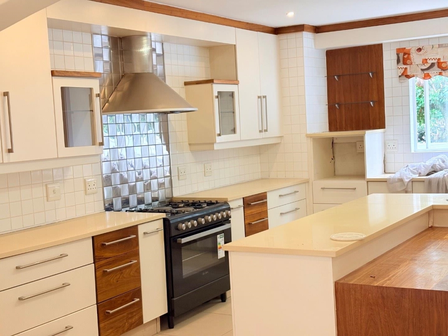 5 Bedroom Property for Sale in Dainfern Valley Gauteng