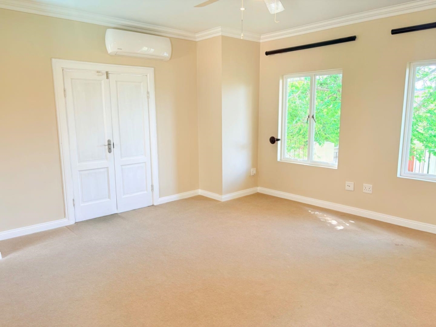 5 Bedroom Property for Sale in Dainfern Valley Gauteng