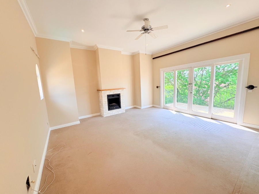5 Bedroom Property for Sale in Dainfern Valley Gauteng