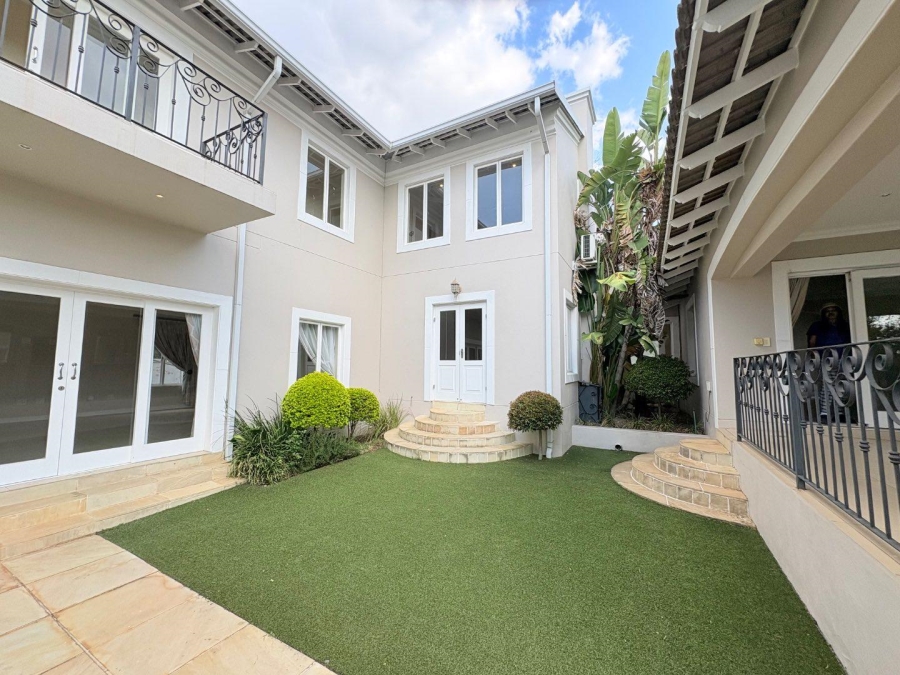 5 Bedroom Property for Sale in Dainfern Valley Gauteng