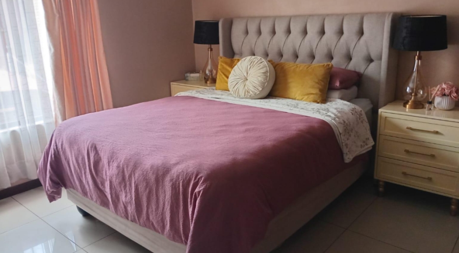 To Let 2 Bedroom Property for Rent in Brackendowns Gauteng
