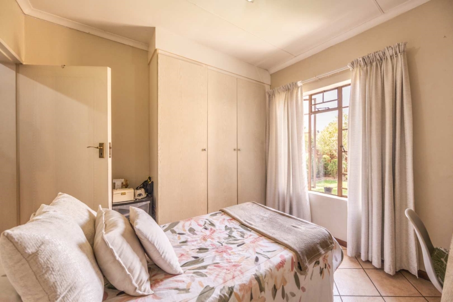 2 Bedroom Property for Sale in Equestria Gauteng