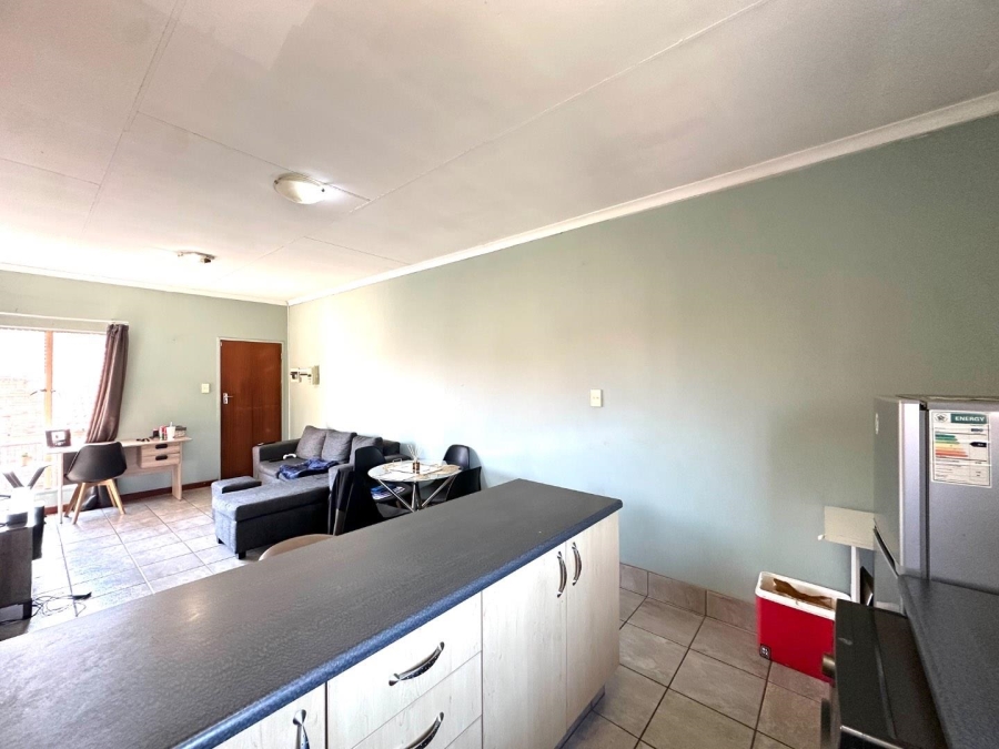 1 Bedroom Property for Sale in Wapadrand Gauteng